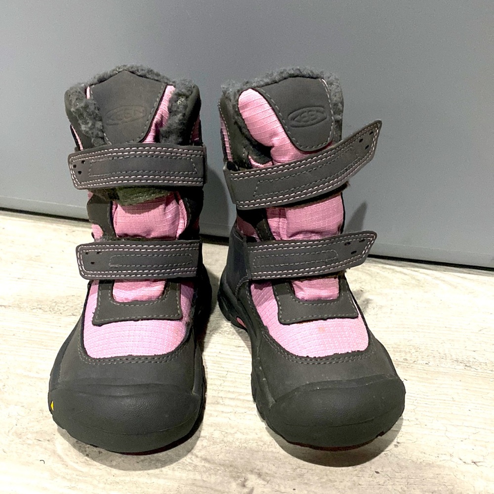 Keen Snow boots